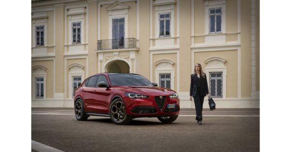 Alfa Romeo Reveals Intensa Special Series for 2025 Tonale, Stelvio and Giulia